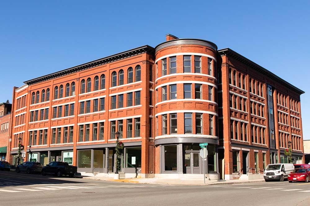 New Avenue Apartments
